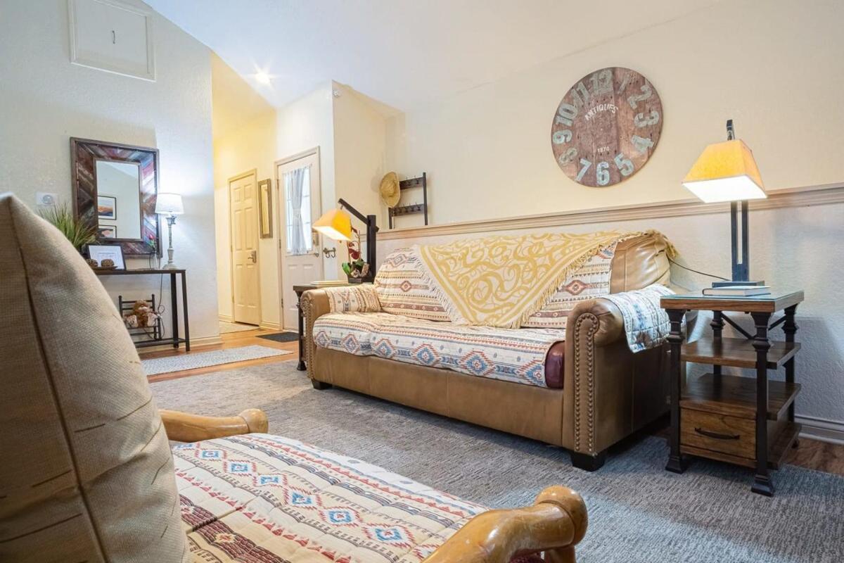 Cabin C In The Gatlinburg Art & Craft Community المظهر الخارجي الصورة