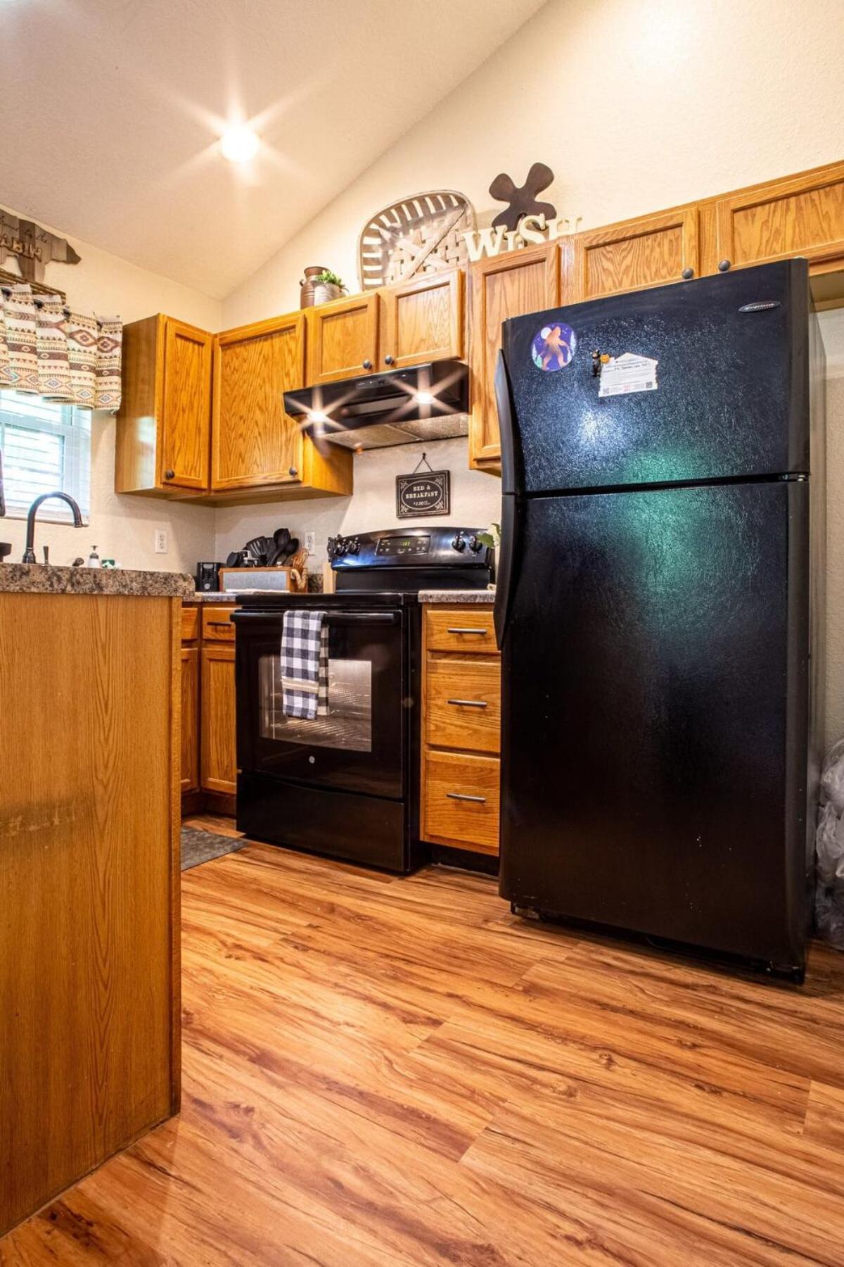 Cabin C In The Gatlinburg Art & Craft Community المظهر الخارجي الصورة